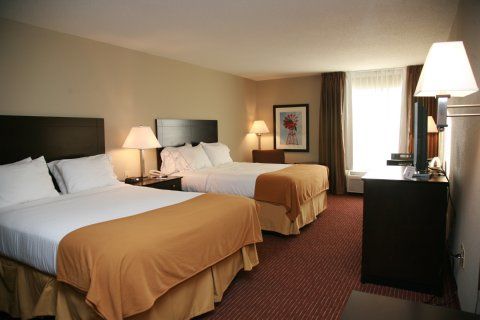 Express Wayne - East - By Ihg 2*